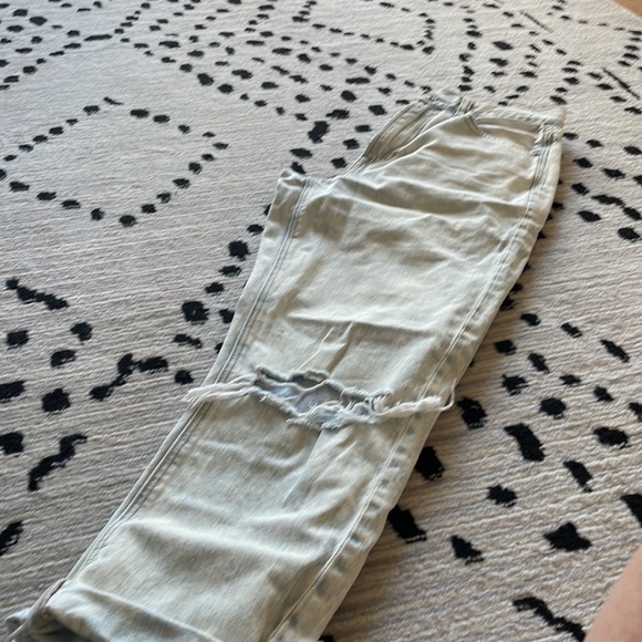 American eagle distressed jeans - Picture 7 of 9